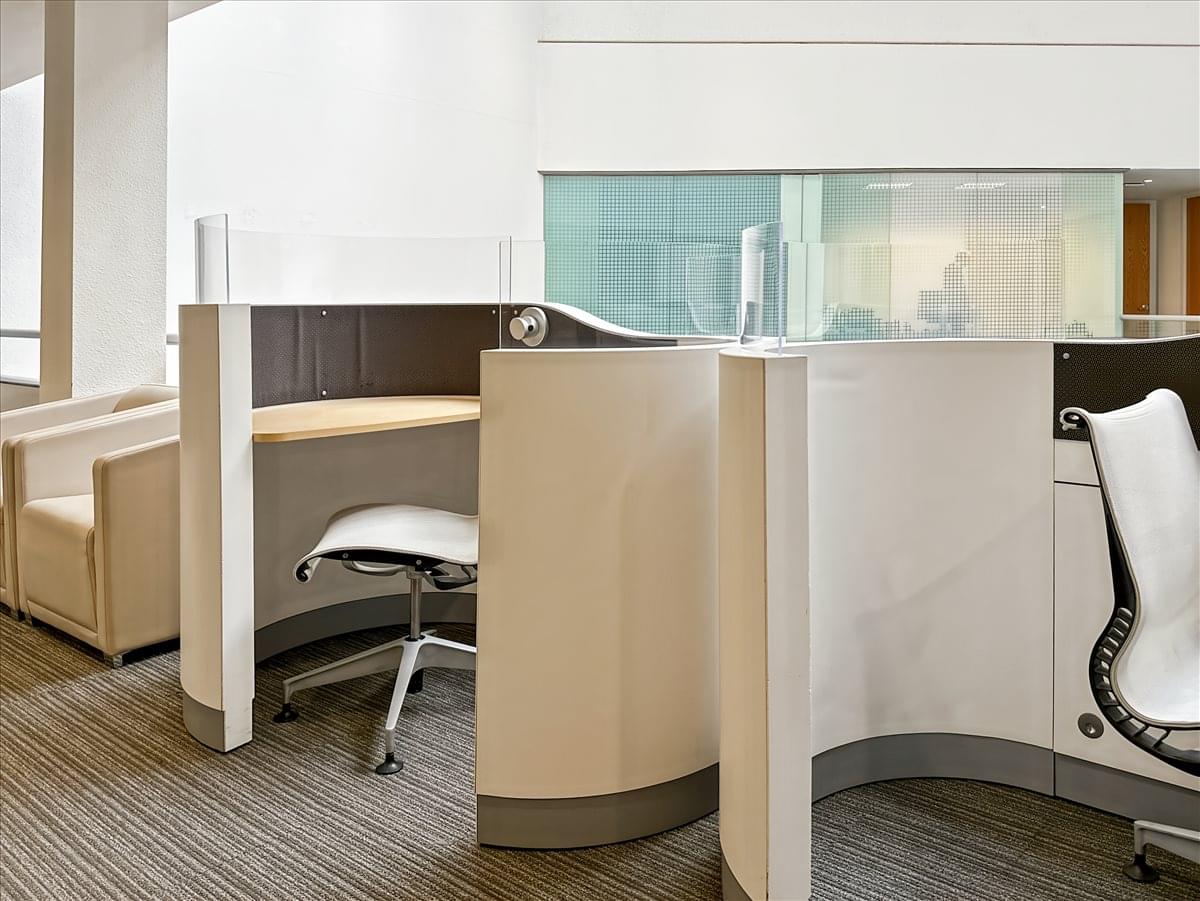 Picture of 200 South Wacker Drive, Downtown Office Space available in Chicago