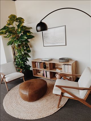 <?php echo $page->magicTextReplace($arrSingleOfficeImgAlt[$i-1],$arrReplaceValues);?>