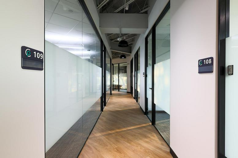 10127 Morocco Street 195 Office Images