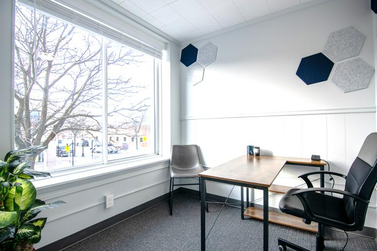 324 West Main Street Office Images