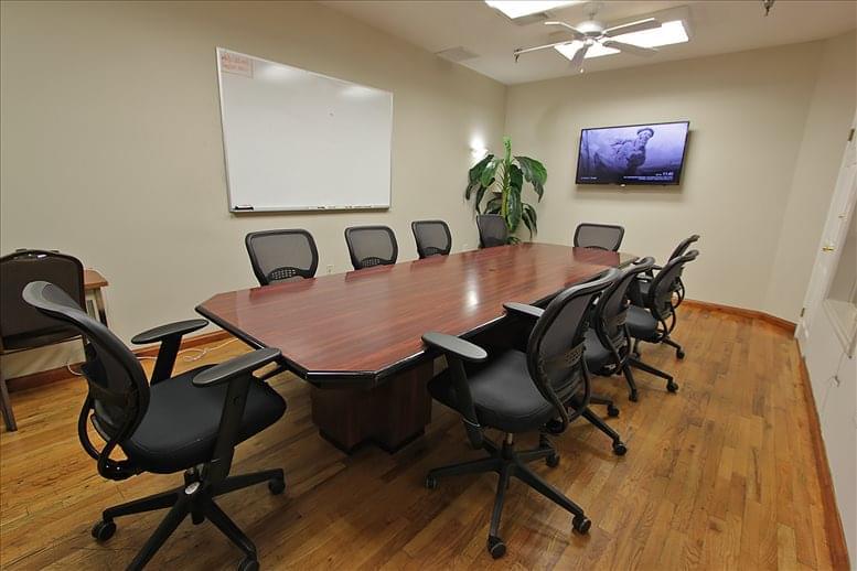 116 W 23rd St, Chelsea Office Images