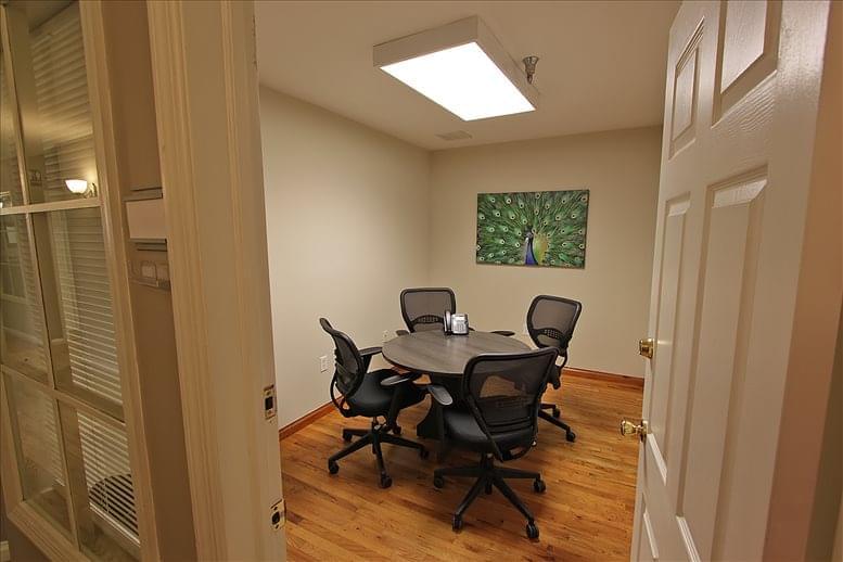 116 W 23rd St, Chelsea Office Images
