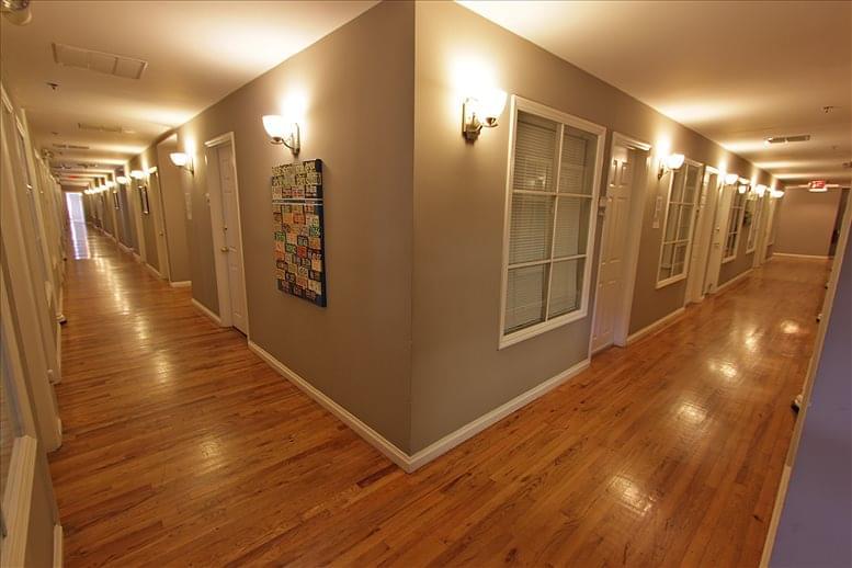 116 W 23rd St, Chelsea Office Images