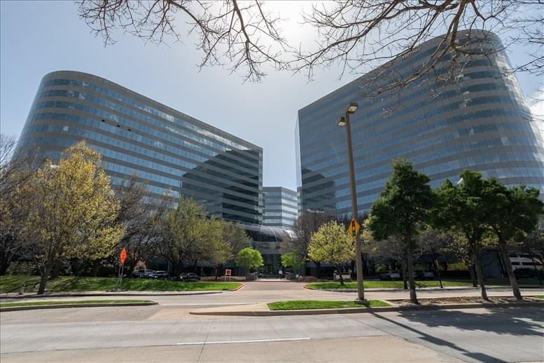 The Colonnade, 15305 Dallas Pkwy Office Space - Addison