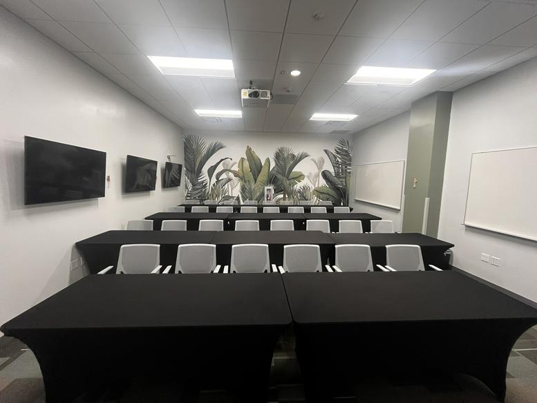 1501 Biscayne Boulevard, Suite 501 Office Images