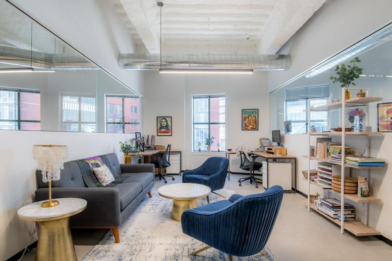 131 Dartmouth Street, 3rd Floor Office Images