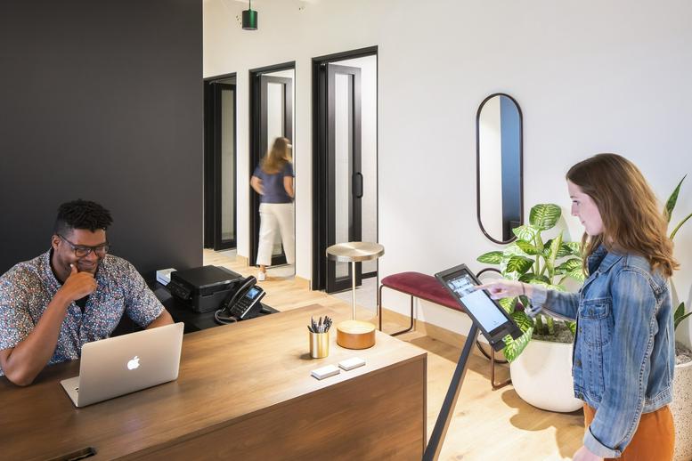 6060 Center Drive, 10th Floor Office Space - Los Angeles