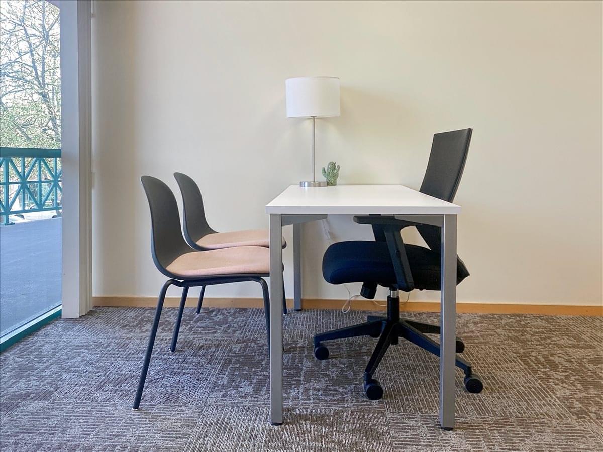 1421 Guerneville Road, 2nd Floor Office Images