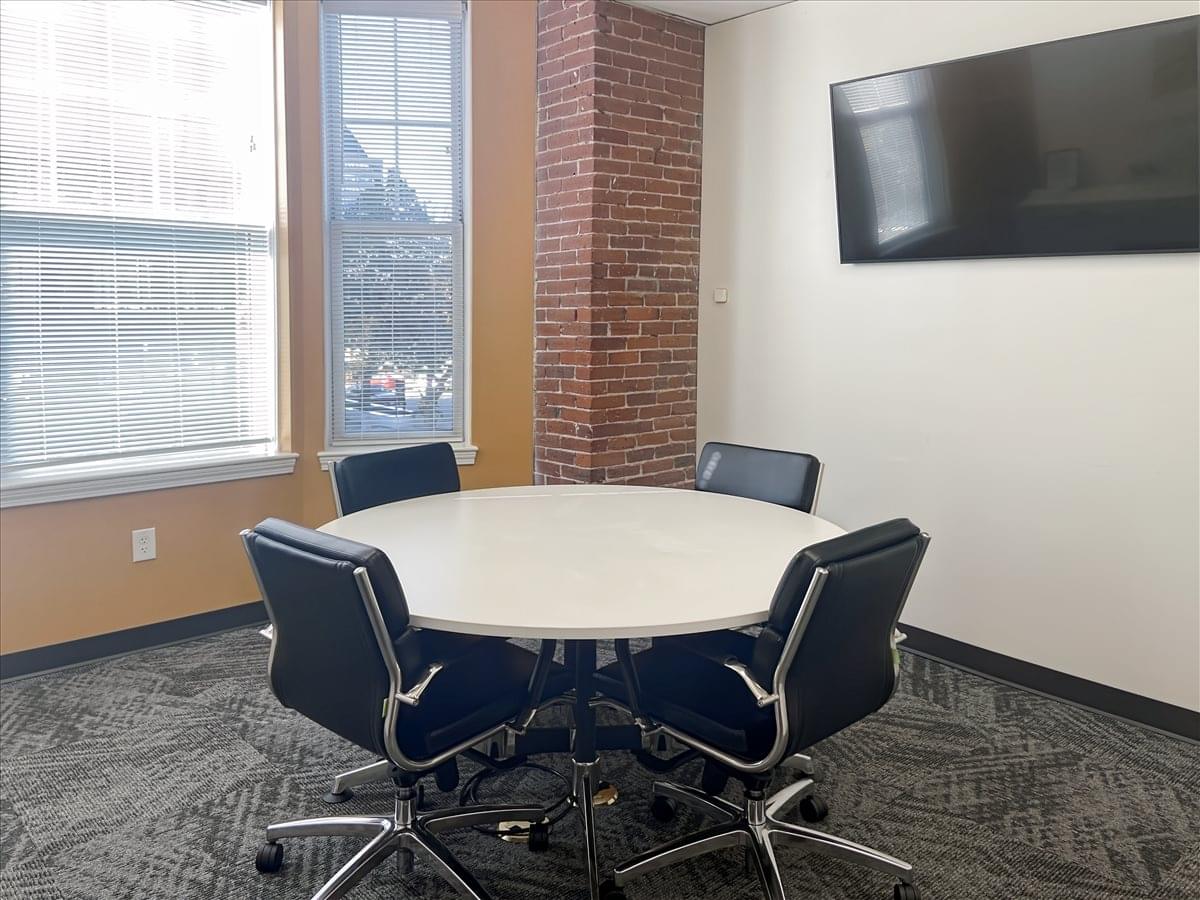 1037-1045 Elm Street, 2nd, 3rd, 5th & 6th Floors Office Images