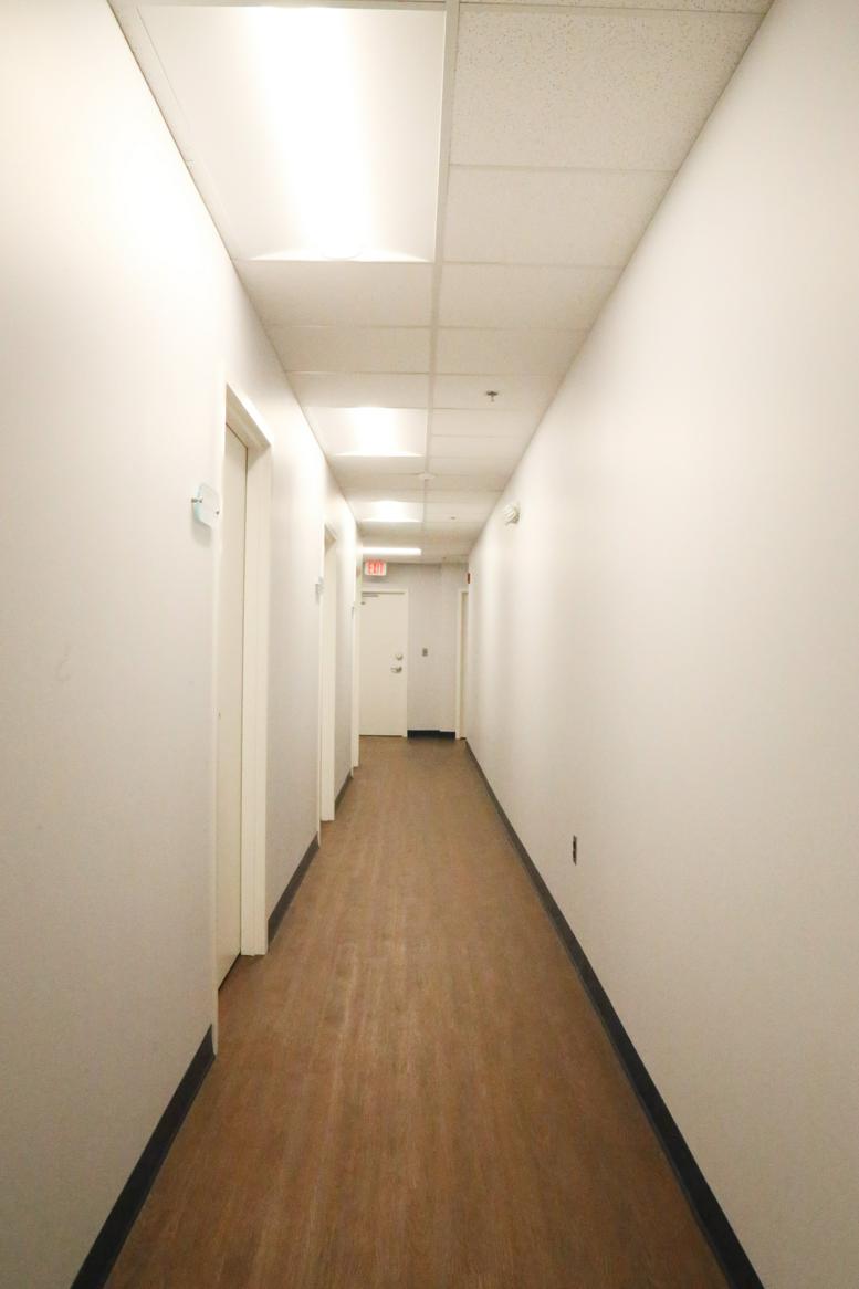 5457 Twin Knolls Road, Suite 300 Office Images