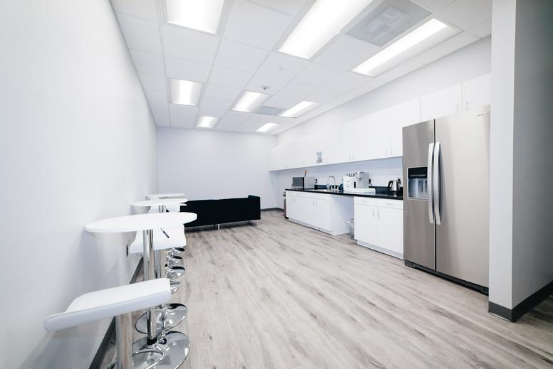 1301 York Road, Suite 800 Office Images