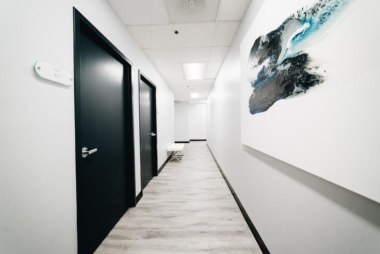 7404 Executive Place, Suite 400 Office Images