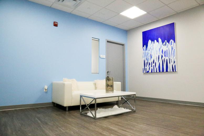 8507 Oxon Hill Road, Suite 200 Office Images