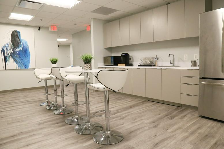 10770 Columbia Pike, Suite 300 Office Images