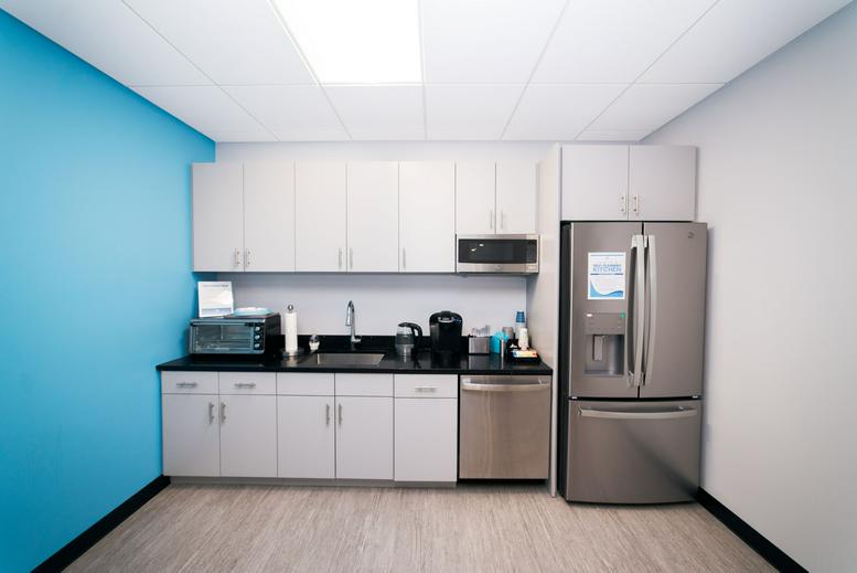 18310 Montgomery Village Avenue, Suite 300 Office Images