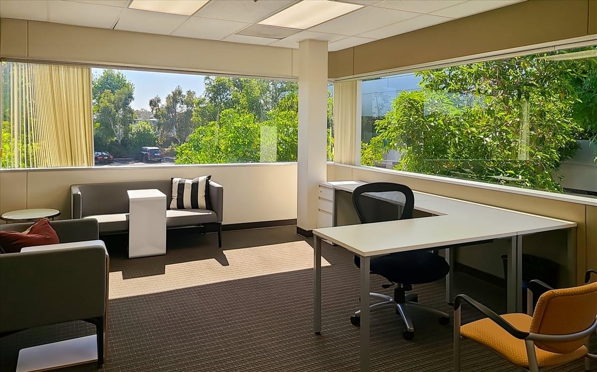 2131 Palomar Airport Road Office Images