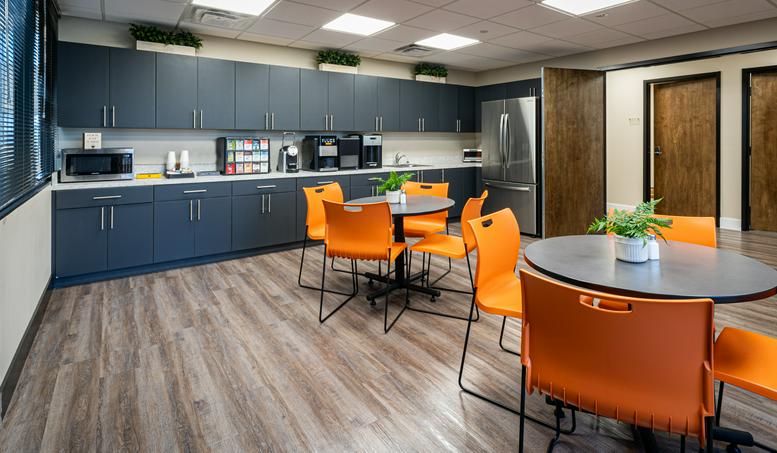 1601 Belvedere Road, East-300, Palm Beach International Office Images