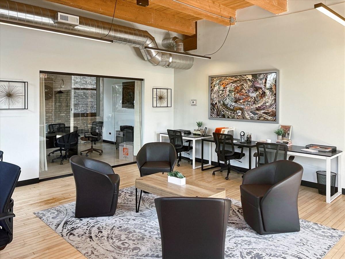 Photo of Office Space on 4311 North Ravenswood Avenue, 2nd & 3rd Floor Chicago 