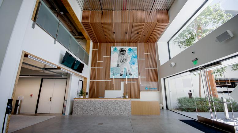 840 Apollo St available for companies in El Segundo