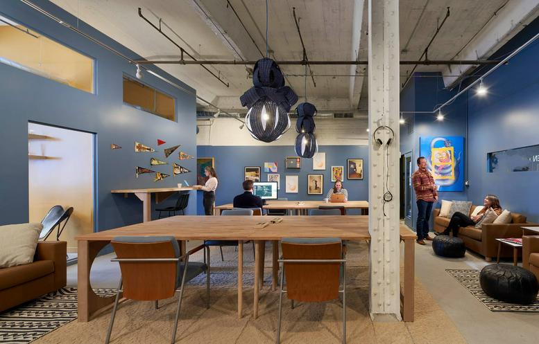 1821 West Hubbard Street, Suite 209 Office Images