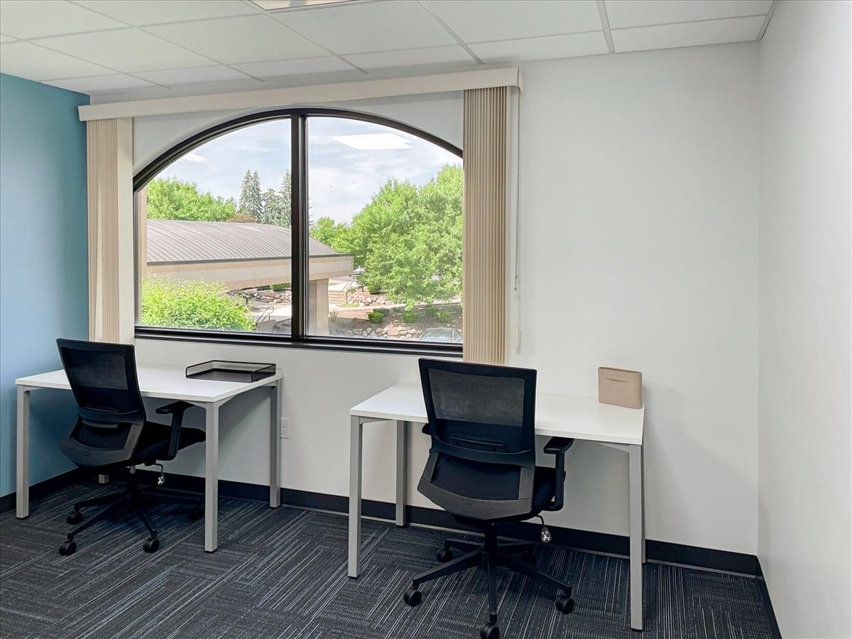 Photo of Office Space on 4200 Fashion Square Boulevard Saginaw 