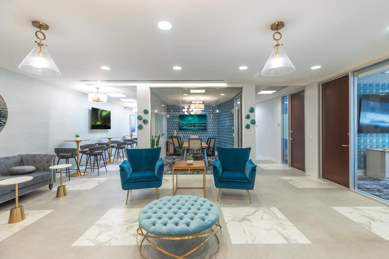 100 South East 2nd Street, Suite 2000, Miami Tower Office Images