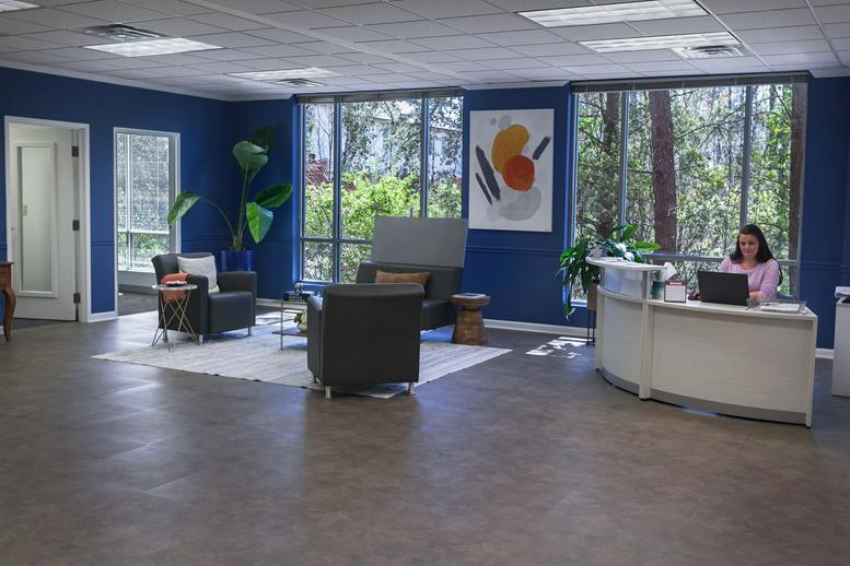 This is a photo of the office space available to rent on 675 Mansell Road, Mansell West Office Park