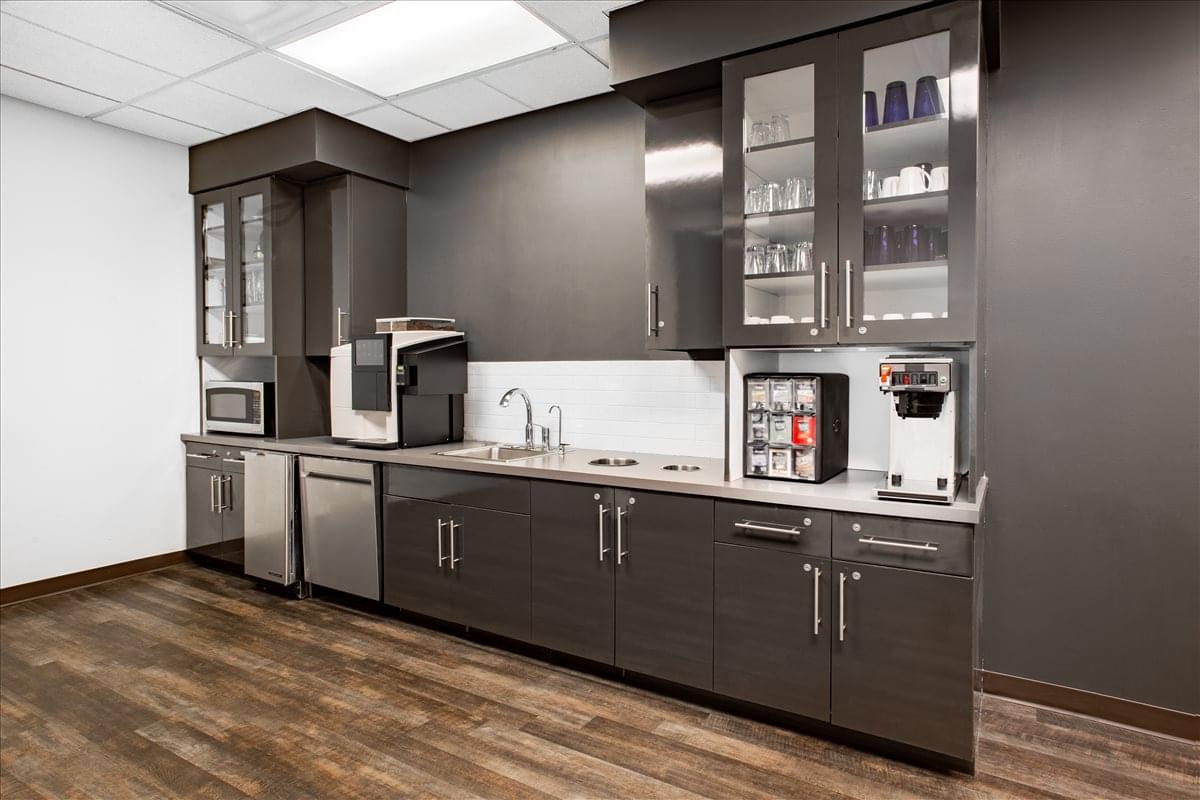 This is a photo of the office space available to rent on 200 NE Missouri Rd