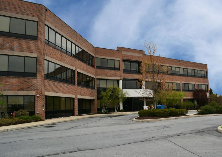 1275 Glenlivet Drive available for companies in Allentown
