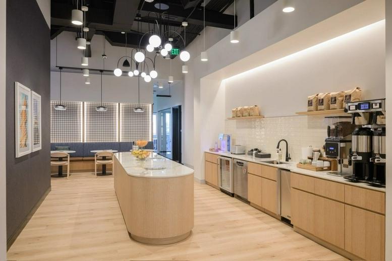 2128 W 32nd Ave, 2nd Floor Office Images