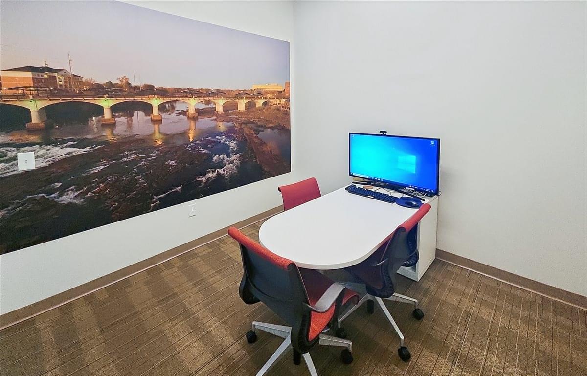 5547 Veterans Parkway, 1st and 2nd Floor Office Images