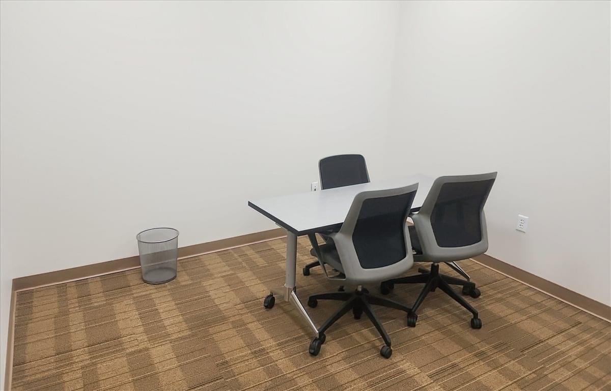 5547 Veterans Parkway, 1st and 2nd Floor Office Images