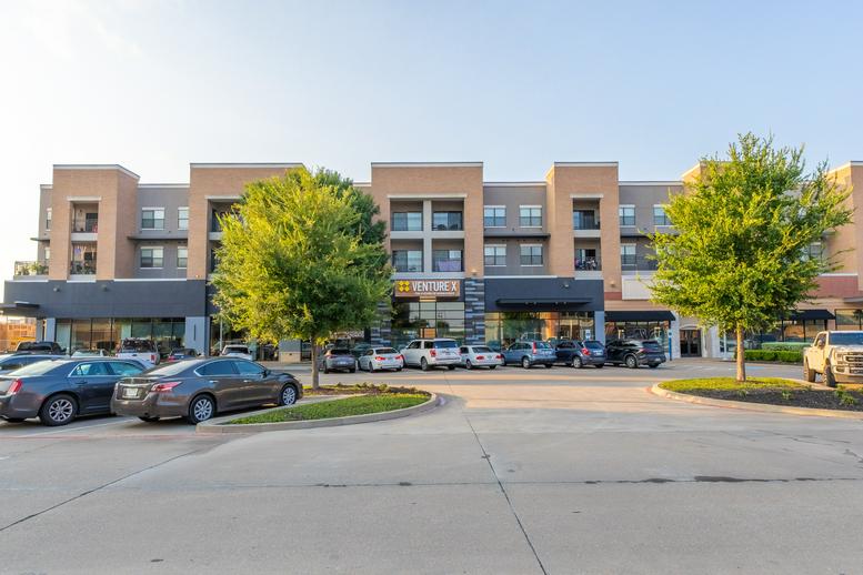 163 Town Place available for companies in Allen