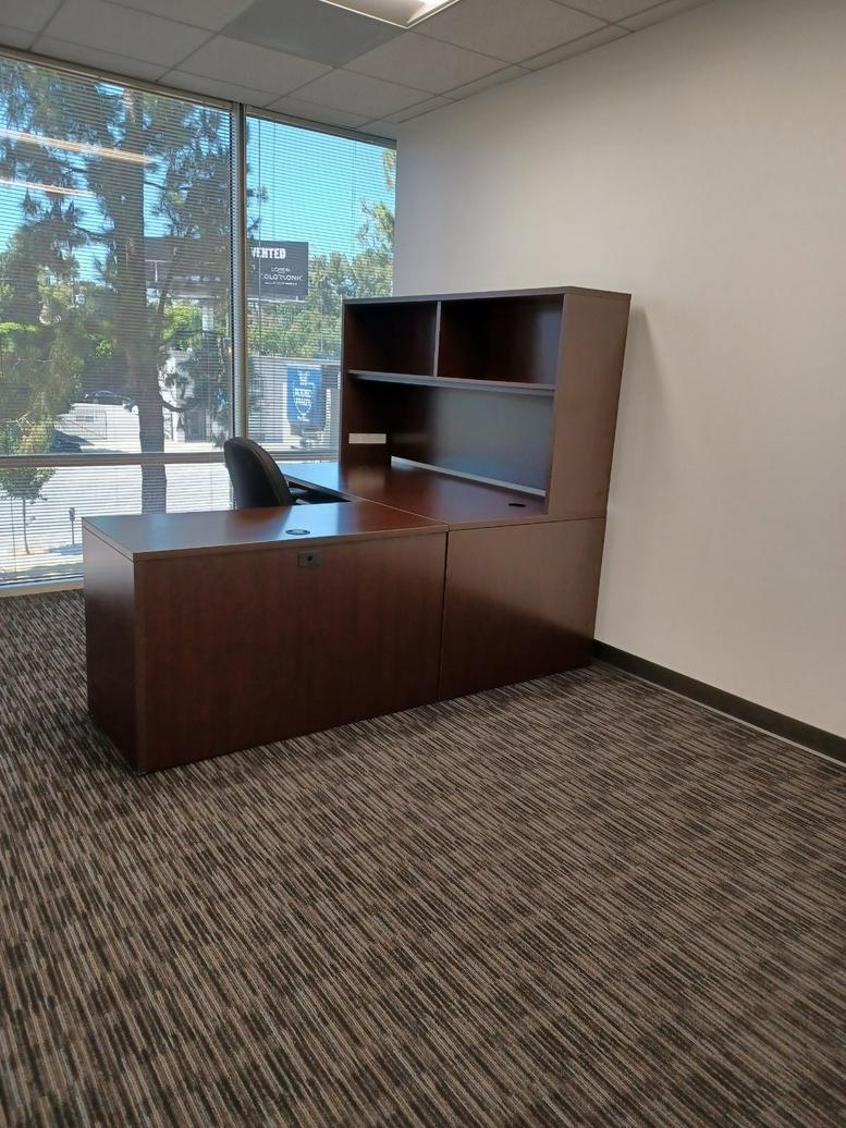 Photo of Office Space on 21031 Ventura Boulevard, Suite 200, Woodland Hills Corporate Center Woodland Hills 