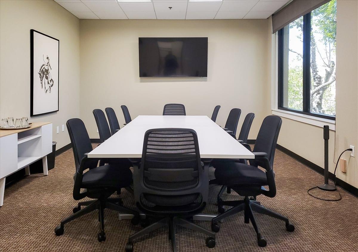 511 University Drive East, Suite 100 Office Images