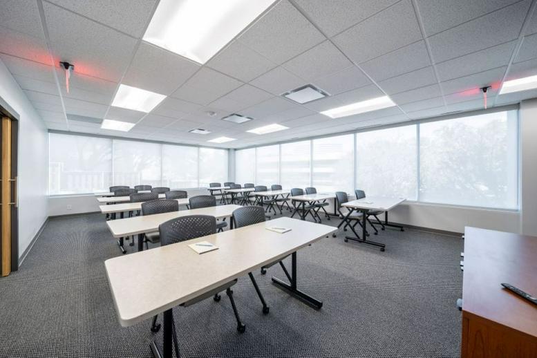 4201-4225 Wingren Drive available for companies in Irving