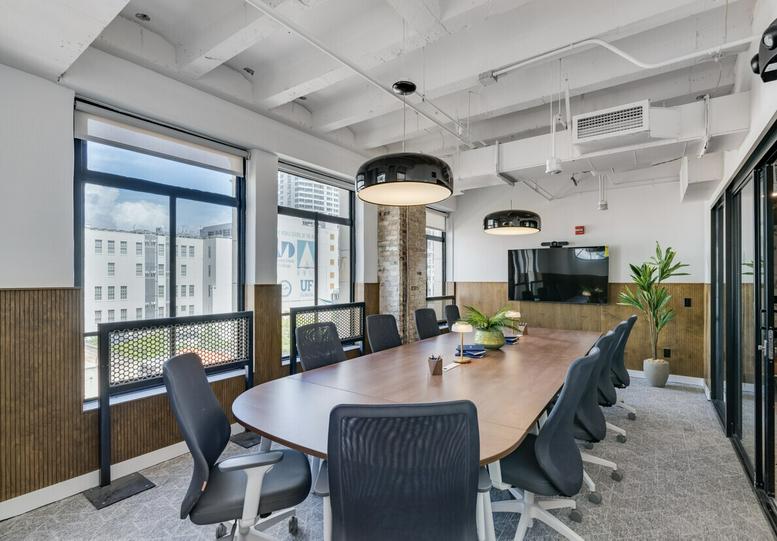 117 Northeast 1st Avenue, 9th Floor Office Images