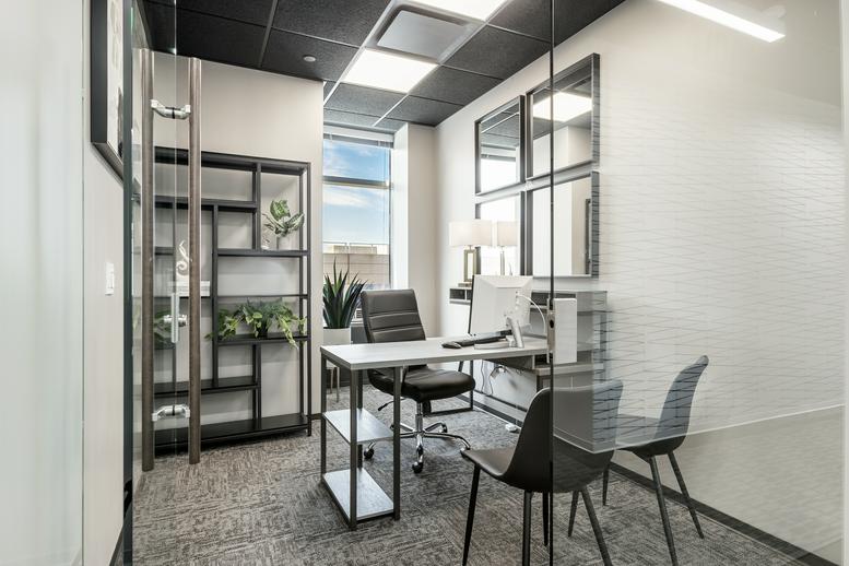 2325 East Camelback Road, Suite 400 Office Images