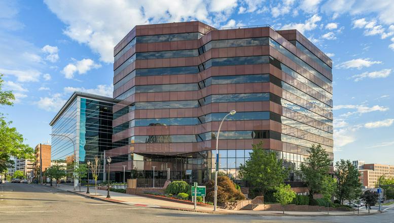140 Grand Street available for companies in White Plains