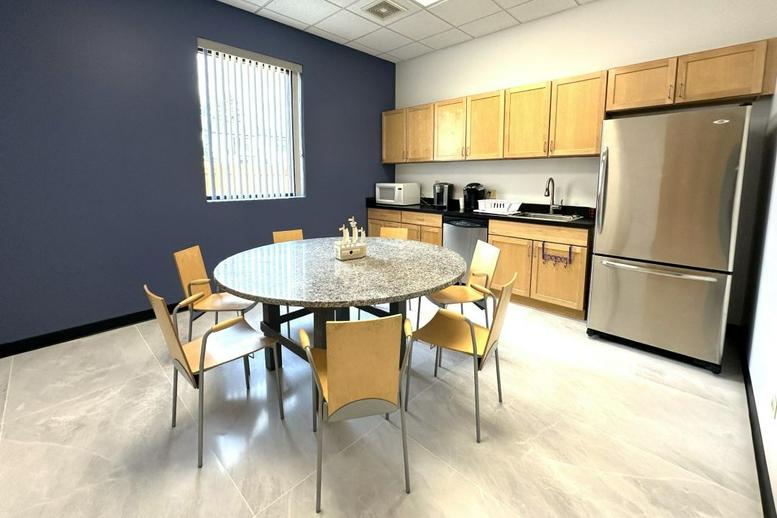 1350 Lake Street, Suite K Office for Rent in Bloomingdale 