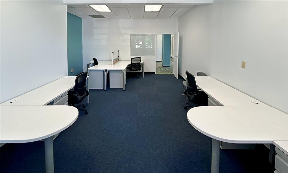 516 W Friendly Ave, 1st Floor Office for Rent in Greensboro 