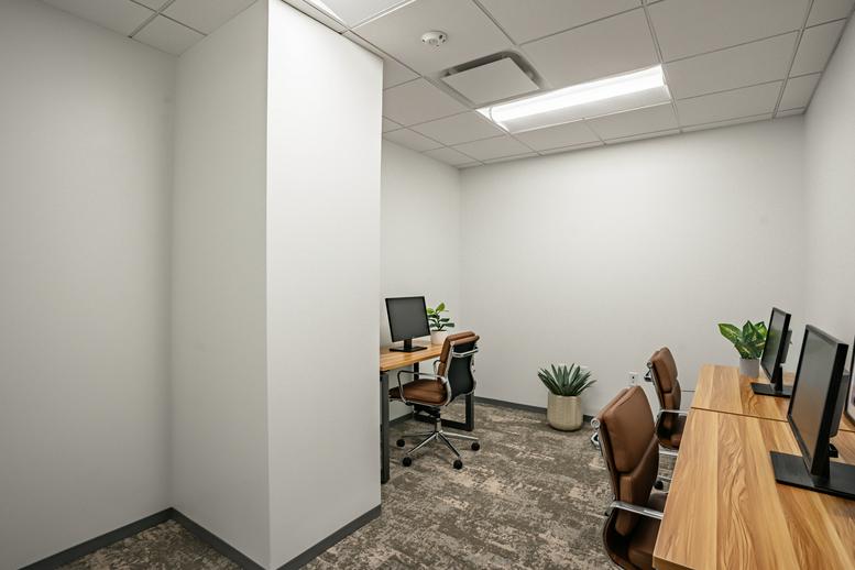 600 W Peachtree St NW, 17th Floor Office Images