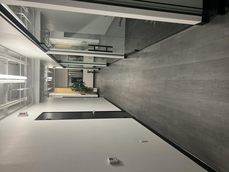 4245 South Grand Canyon Drive, Suite 224 Office Images