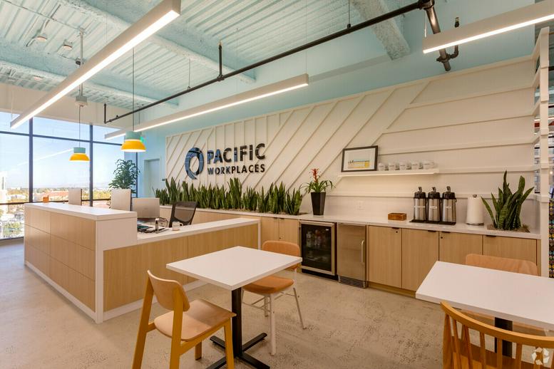 84 West Santa Clara St. Suite 700 Office Images