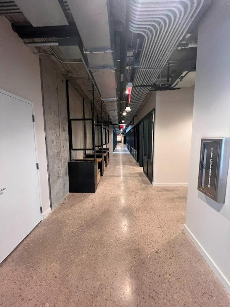 7001 Burnet Road Office Images