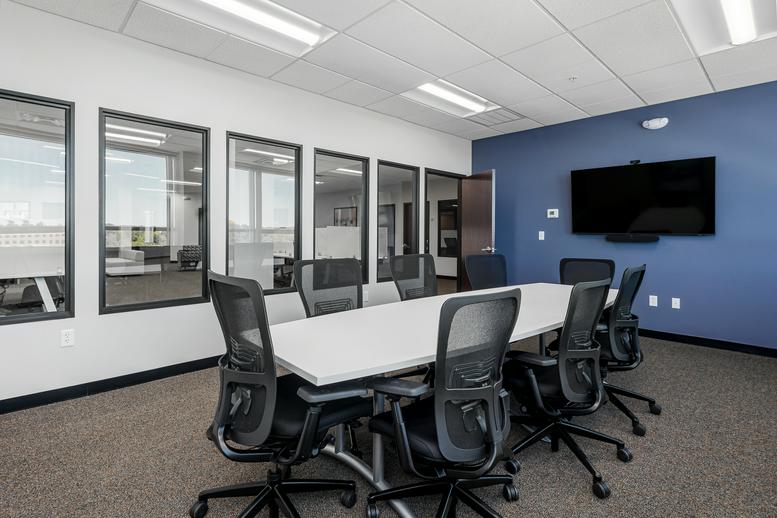 This is a photo of the office space available to rent on 500 Cummings Center, Suite 6500