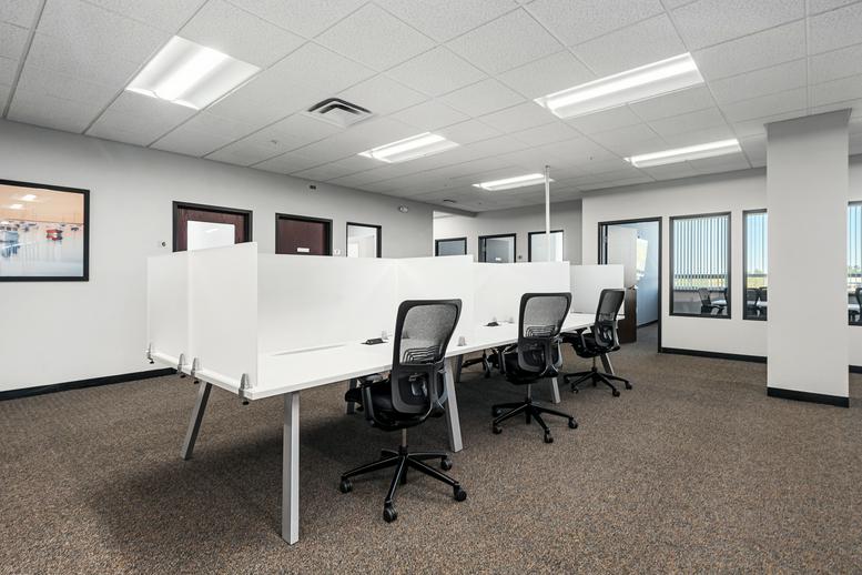 500 Cummings Center, Suite 6500 Office Images
