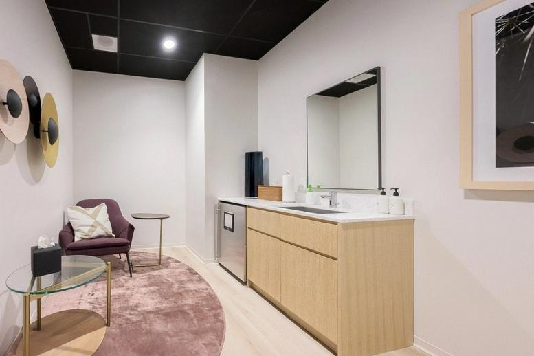 Photo of Office Space on 808 Wilshire Boulevard, 2nd Floor Santa Monica 