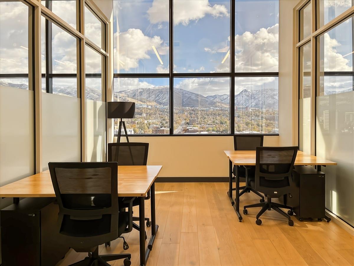 250 E 200 South Office Images