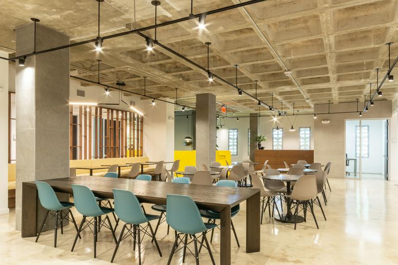 2915 BISCAYNE BLVD SUITES 200 AND 300 Office for Rent in Miami 